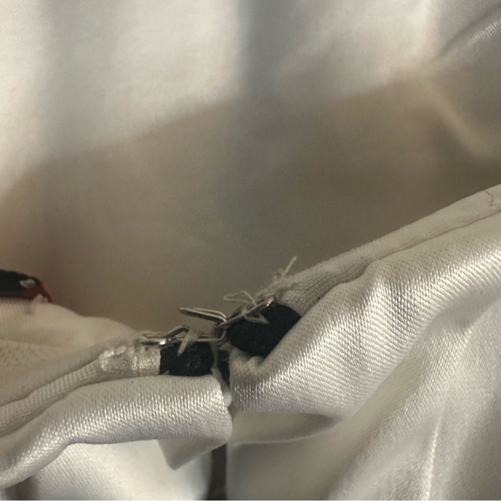 JS Collections Black & White Pleated Bodice Formal Gown Women’s Size 4 - Picture 12 of 16